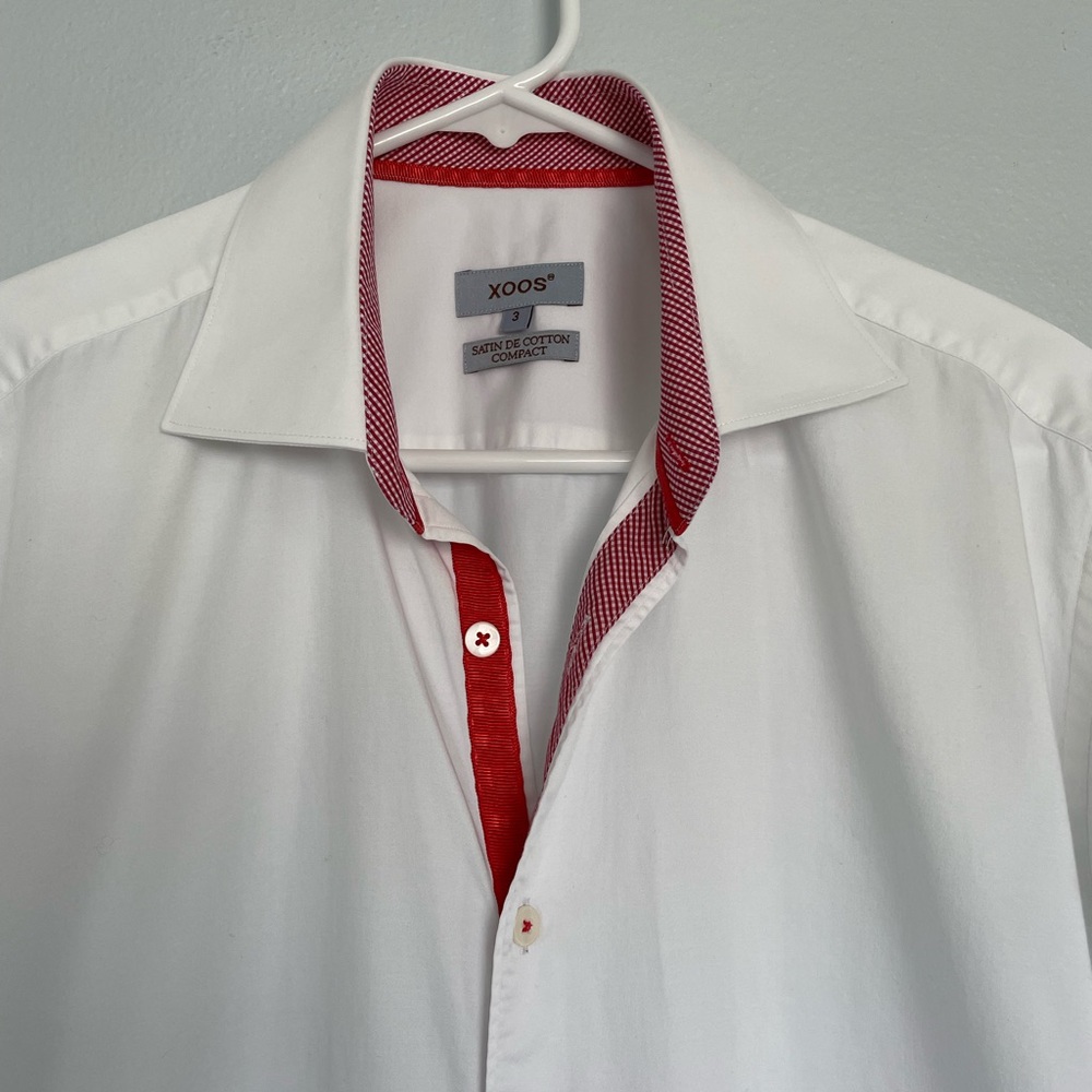 🇫🇷 XOOS PARIS White Fitted Button Down Shirt /w Red Accents